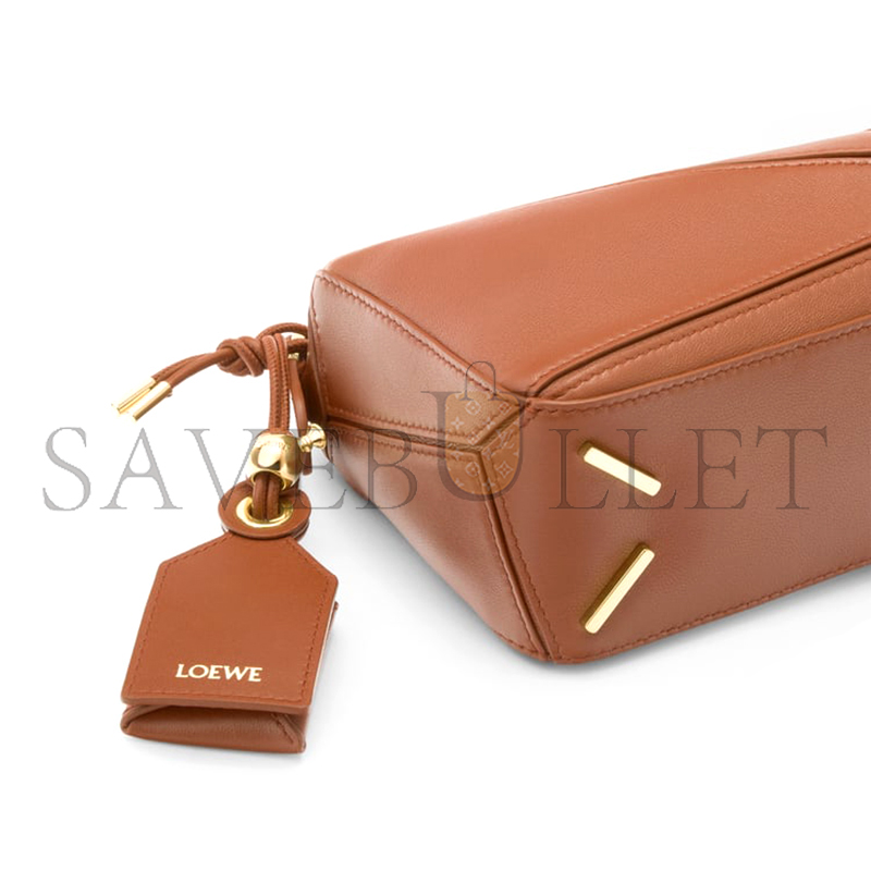 LOEWE MINI FEATHERLIGHT PUZZLE BAG IN NAPPA LAMBSKIN A510PLIX04 (17.5*12.5*7.5cm)